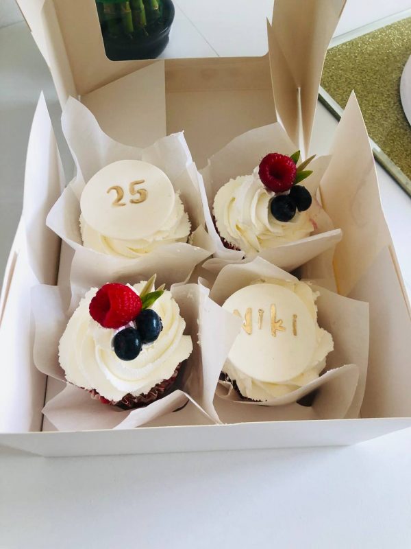 Berry cupcakes