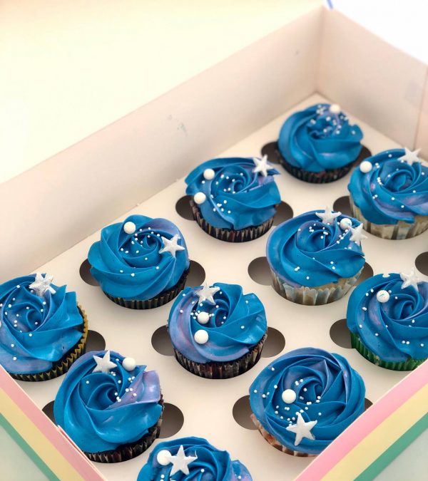 Galaxy cupcakes